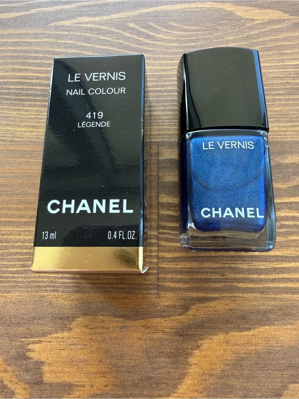 CHANEL Le Vernis 419 Légende Shimmering Blue Nail Polish (Limited Edition)